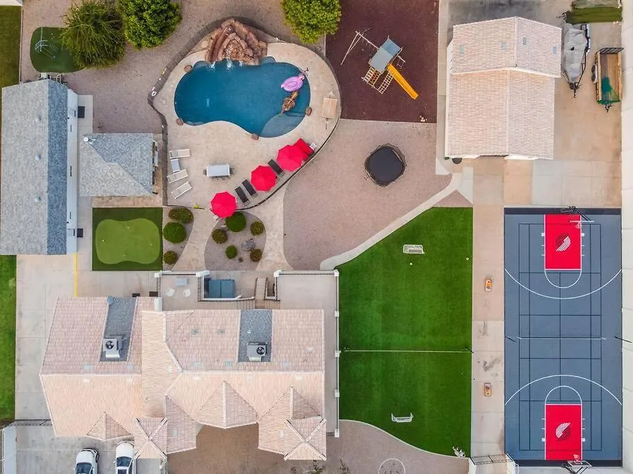Lefairview Chateau- Pickleball Heated Pool Jacuzzi Gilbert Tatil Evi